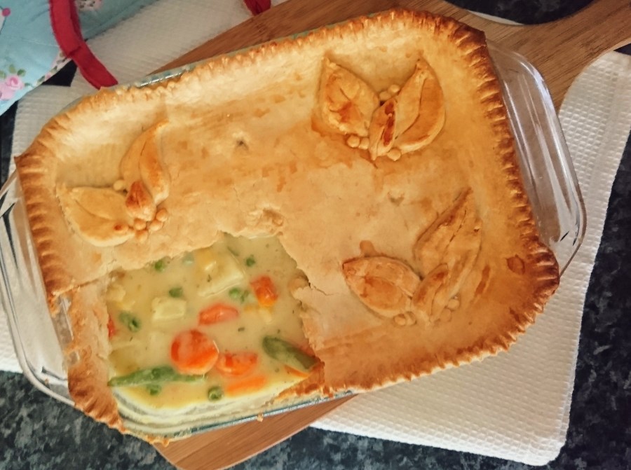 Creamy Mixed Vegetable&nbsp;Pie