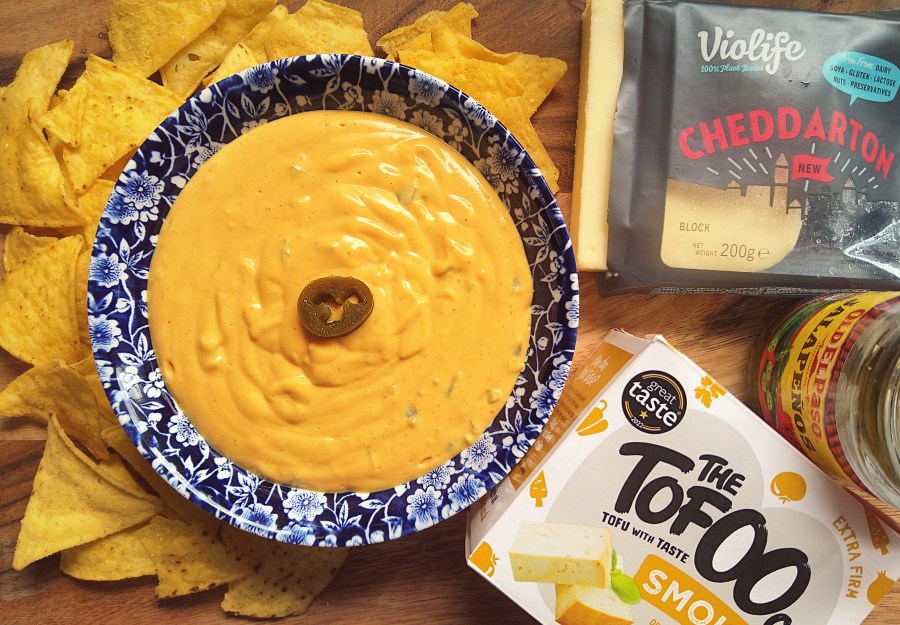 Vegan Nacho Cheese&nbsp;Dip