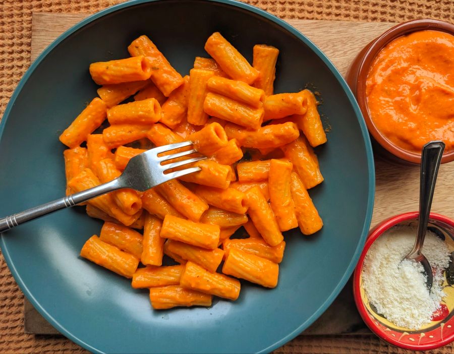 Creamy Red Pepper & Tomato Pasta&nbsp;Sauce